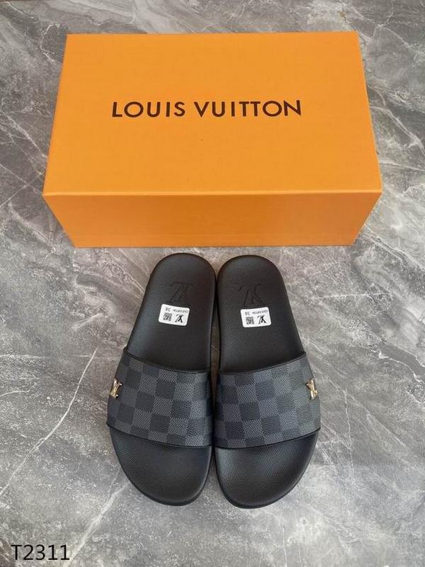 LV Men's Slippers 17